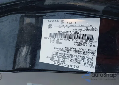 2010 Ford Focus Se из США, поврежденный, VIN 1FAHP3FN3AW255409